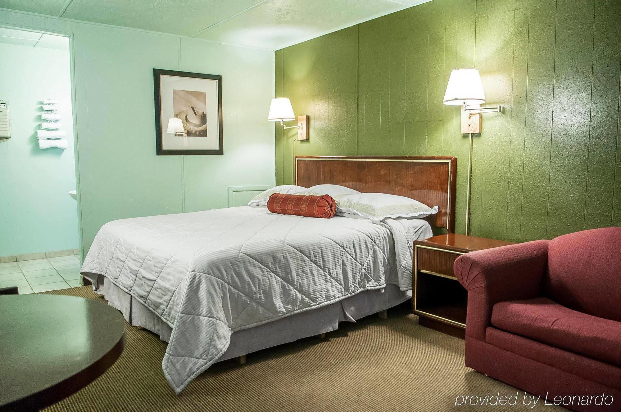 Rodeway Inn Santa Rosa Esterno foto