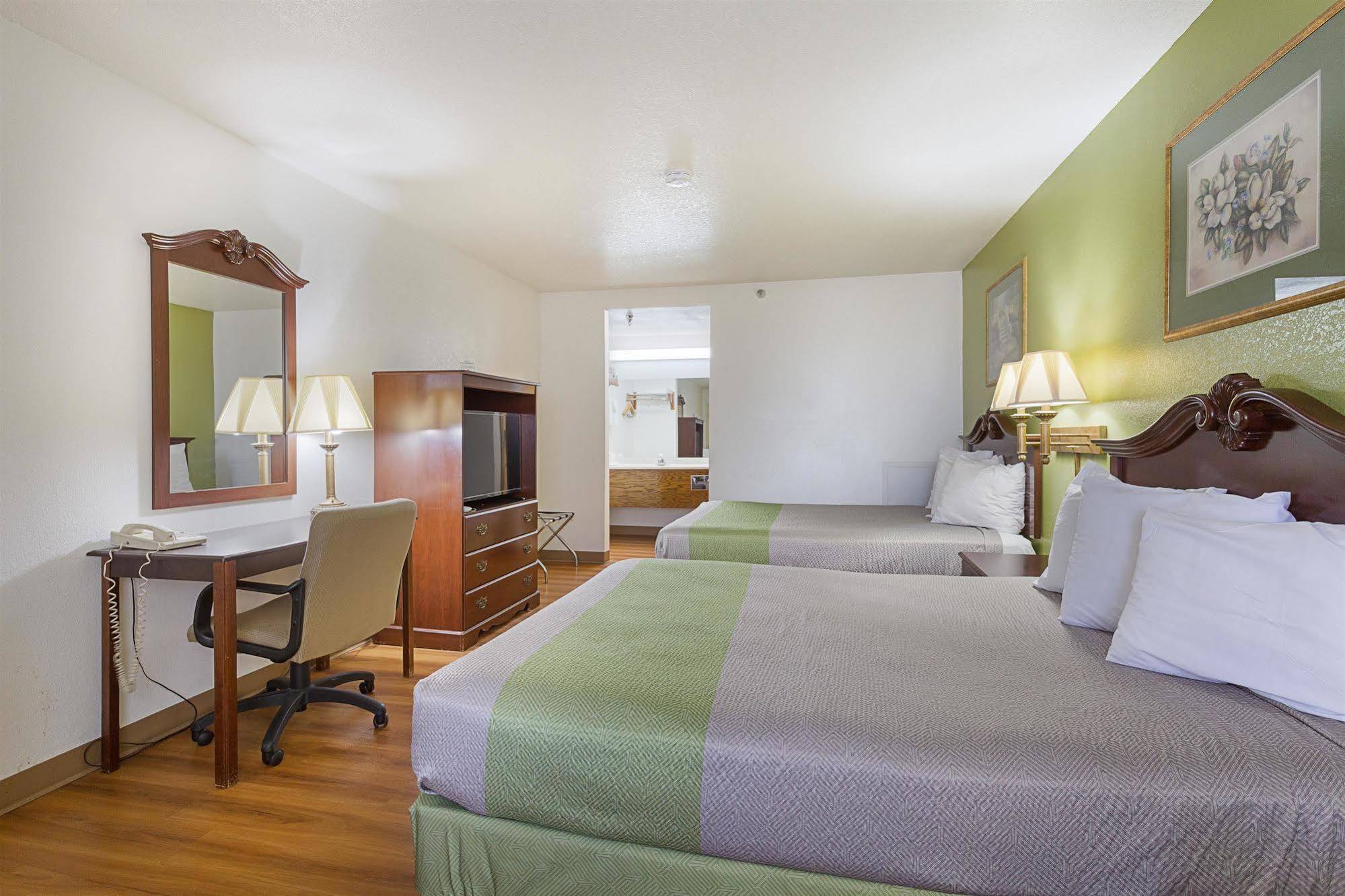 Rodeway Inn Santa Rosa Esterno foto