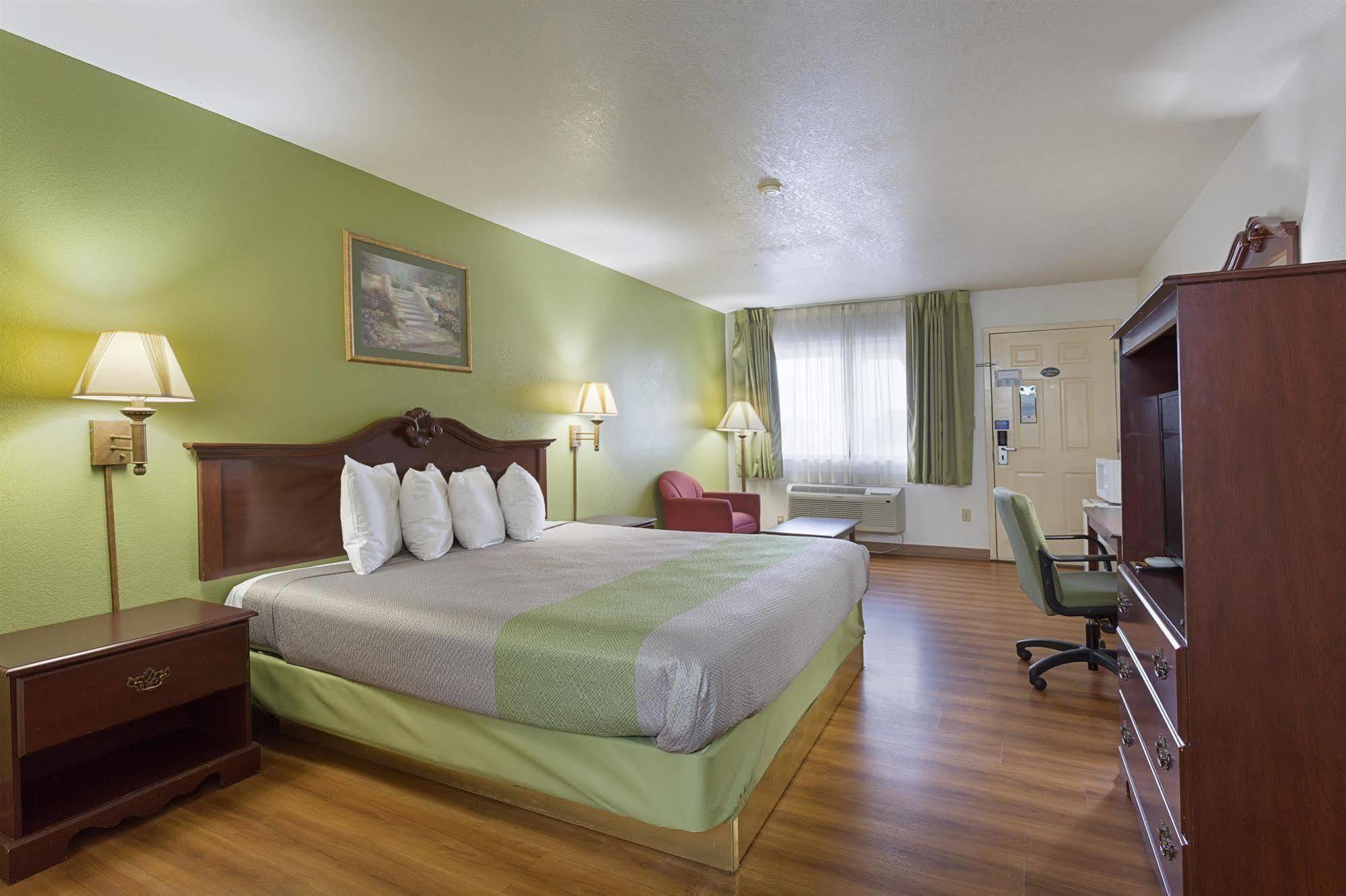 Rodeway Inn Santa Rosa Esterno foto