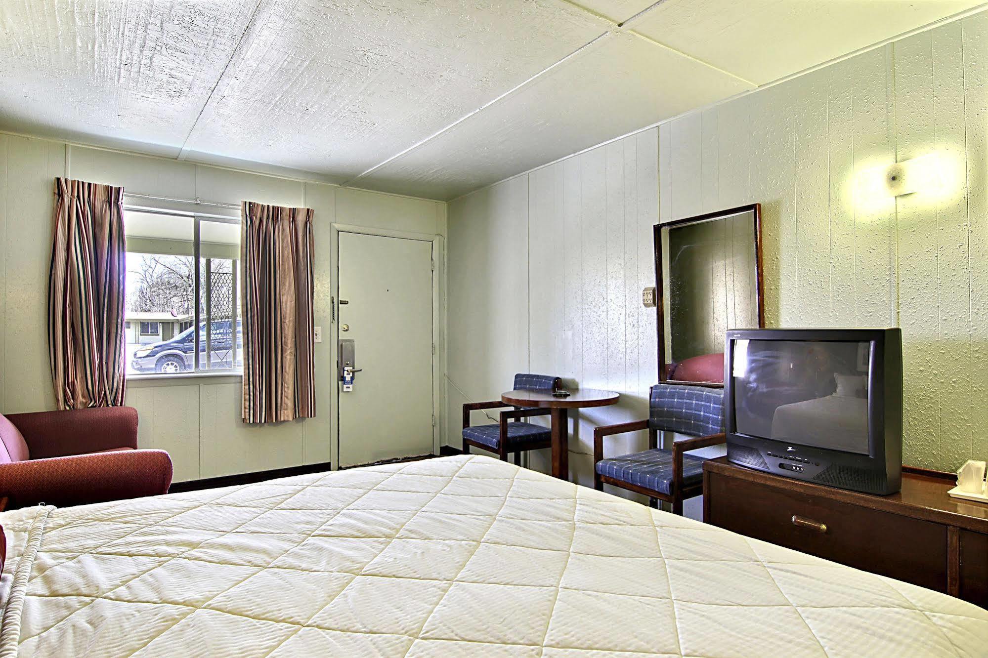 Rodeway Inn Santa Rosa Esterno foto